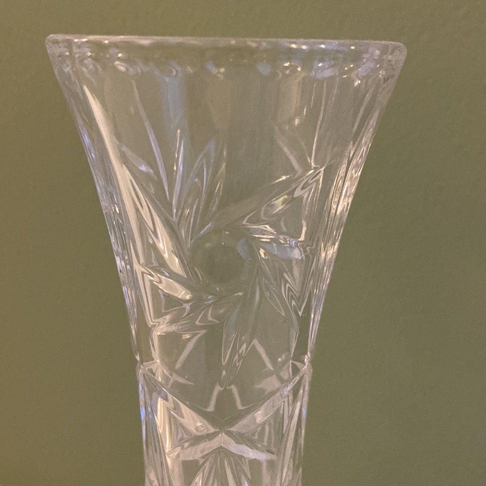 Lenox Vase - Picture 2 of 4
